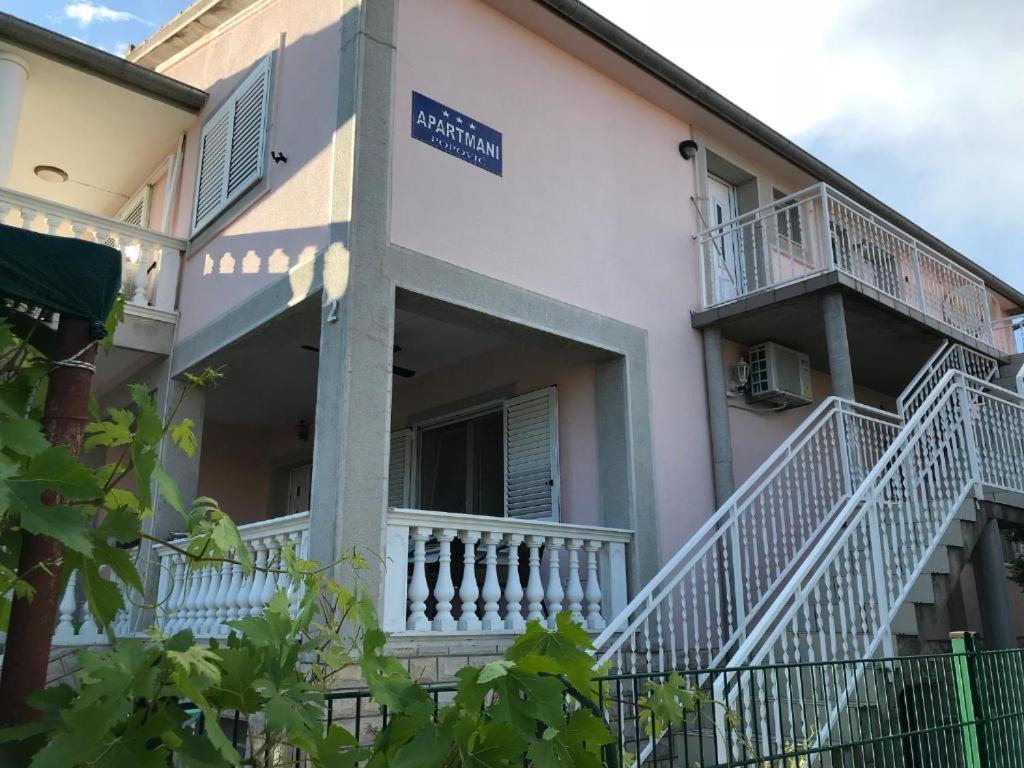 Apartment Pero Murter Eksteriør billede