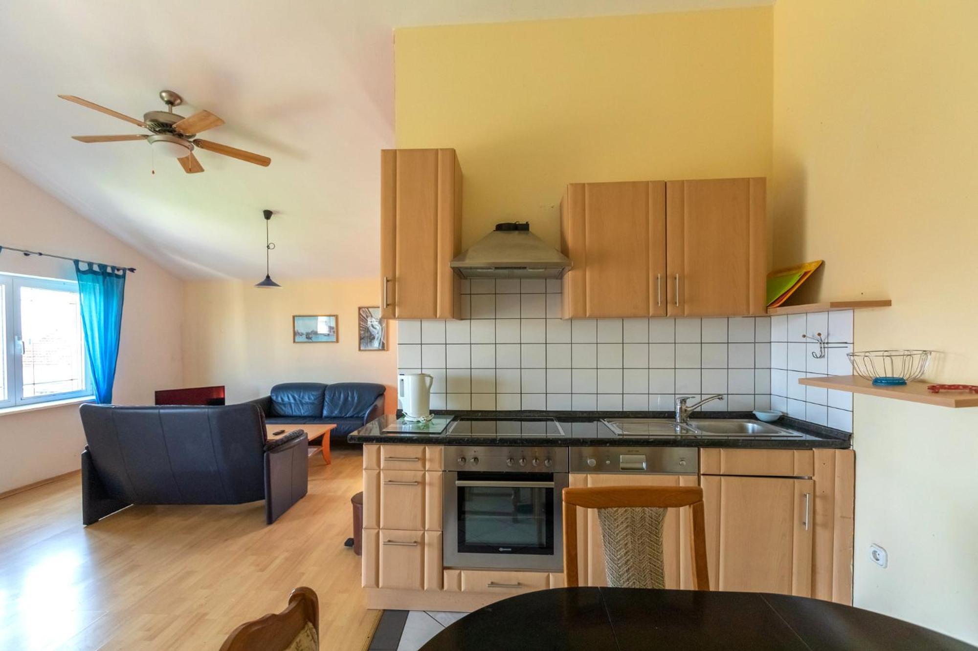 Apartment Pero Murter Eksteriør billede