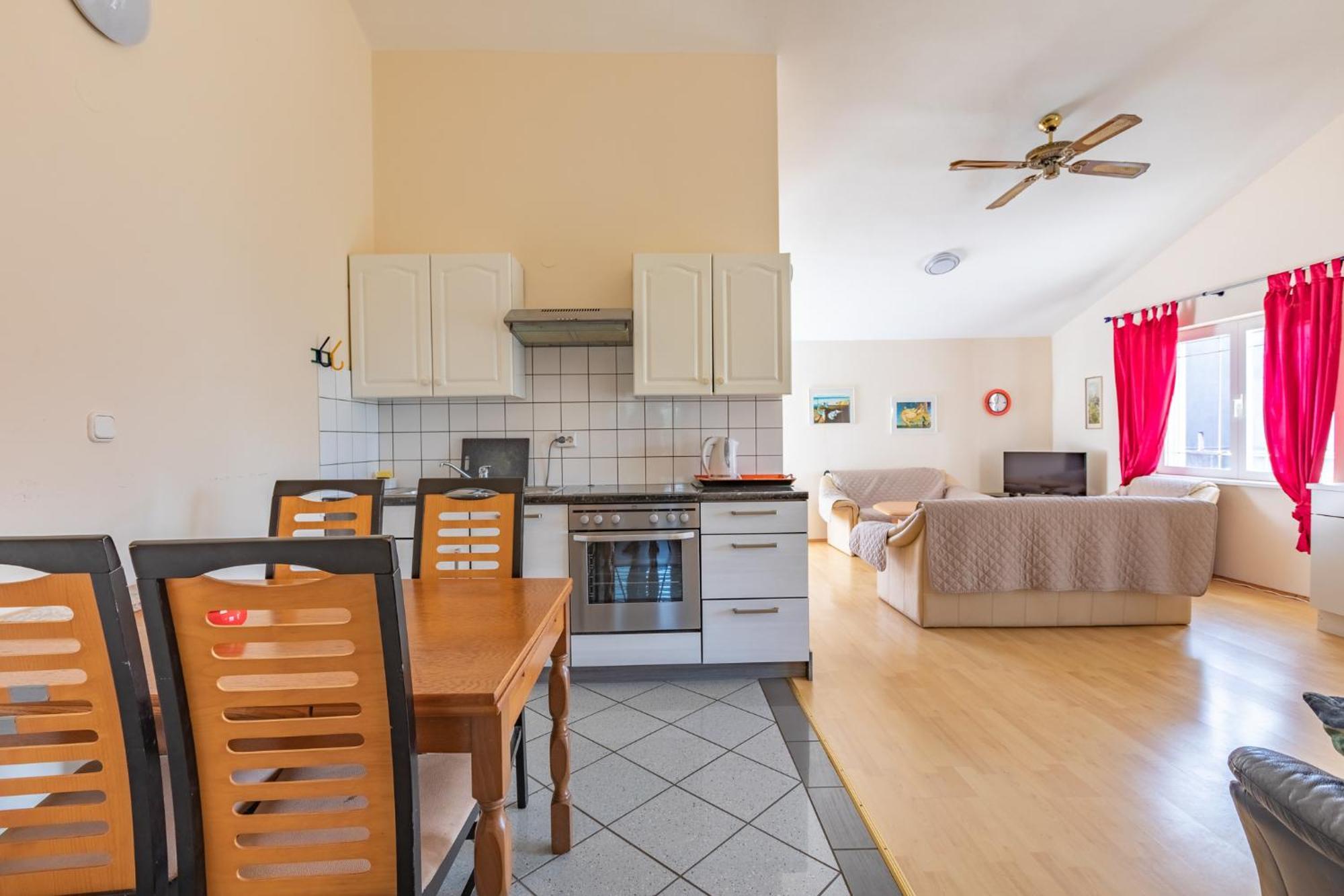 Apartment Pero Murter Eksteriør billede